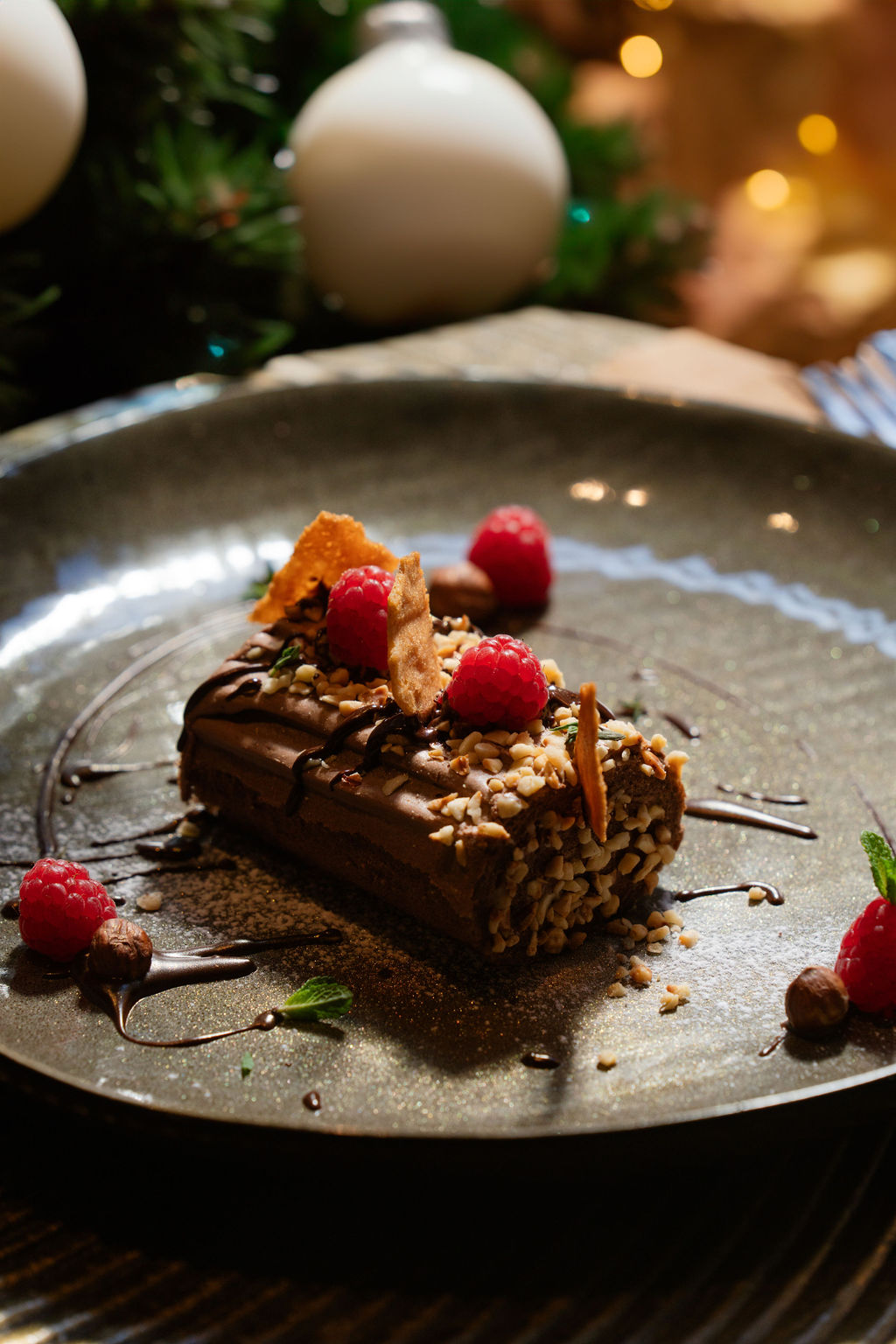 Mini bûche Praliné – Cacahuète – Caramel