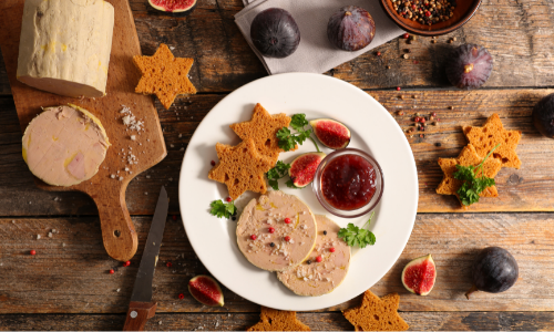 Foie gras maison chutney d'oignon et brioche toastée
